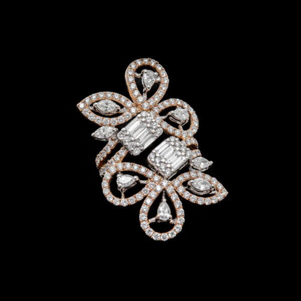 Luxe Essence - Image 3
