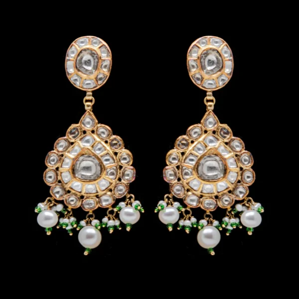 gold and diamond earrings in kolkata